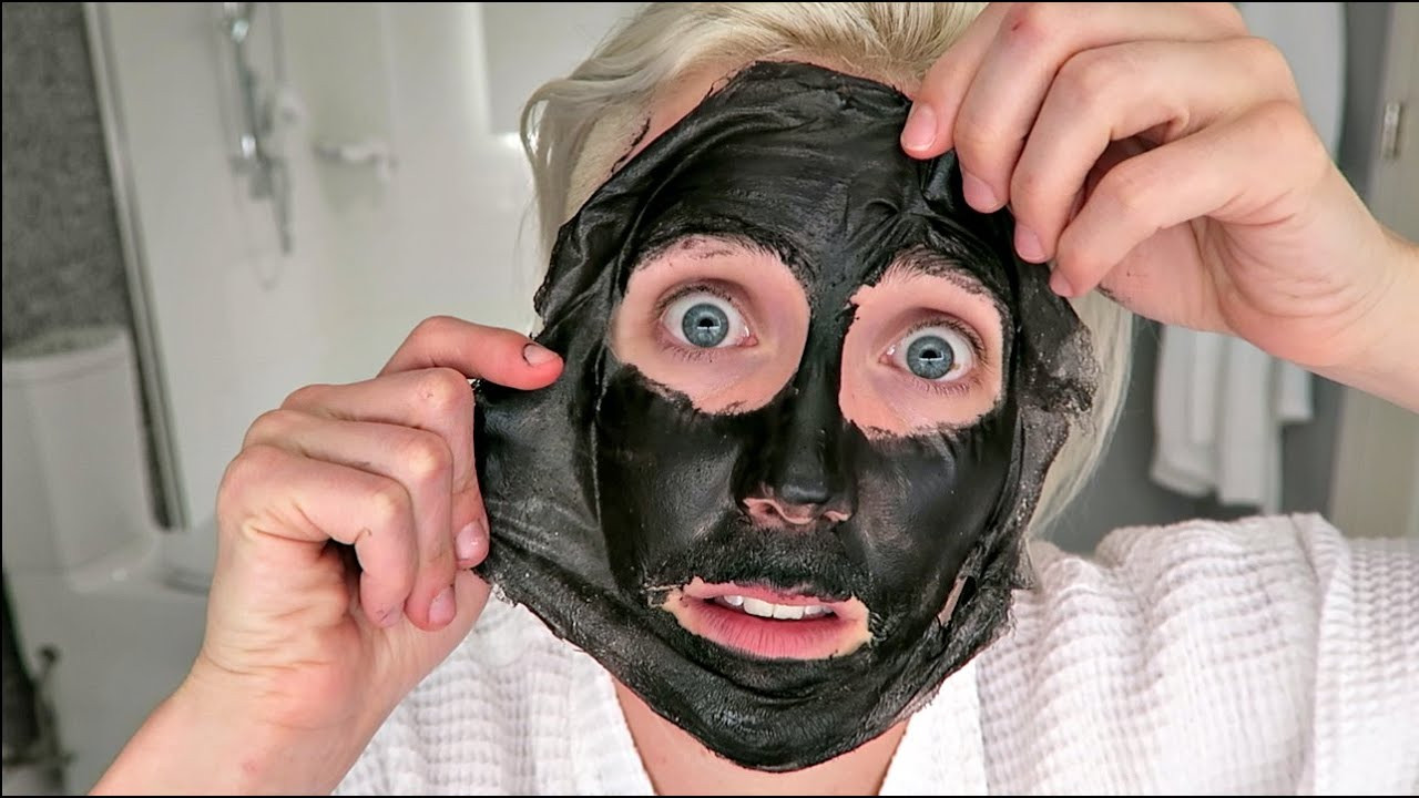 DIY Face Mask With Glue
 DIY CHARCOAL GLUE FACE MASK FAIL