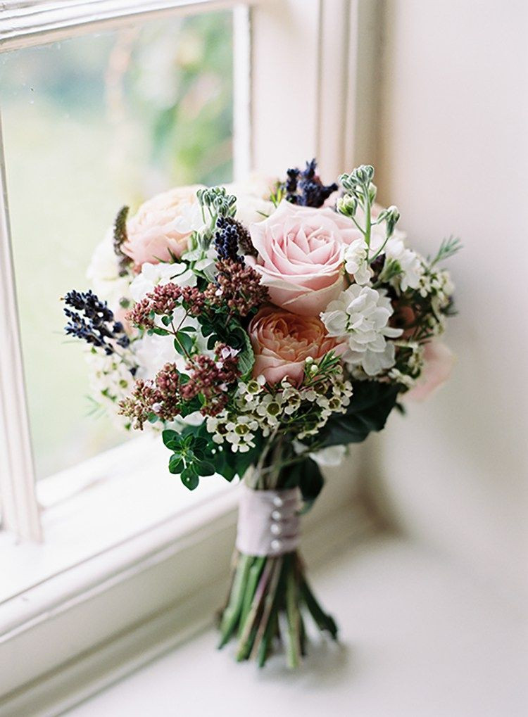 DIY Flower Arrangements For Wedding
 Pretty Floral Wonderland DIY Wedding