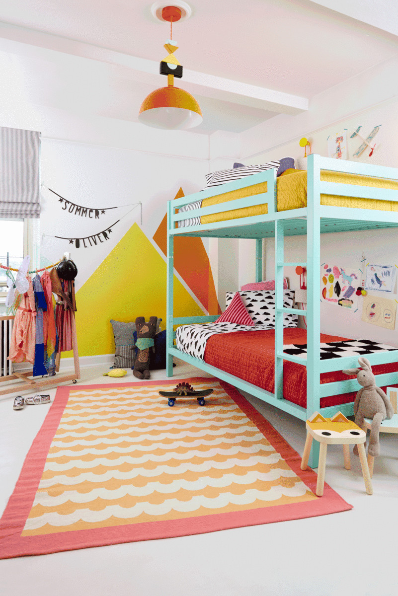 DIY For Kids Rooms
 5 Tips for a DIY Kids Room Makeover