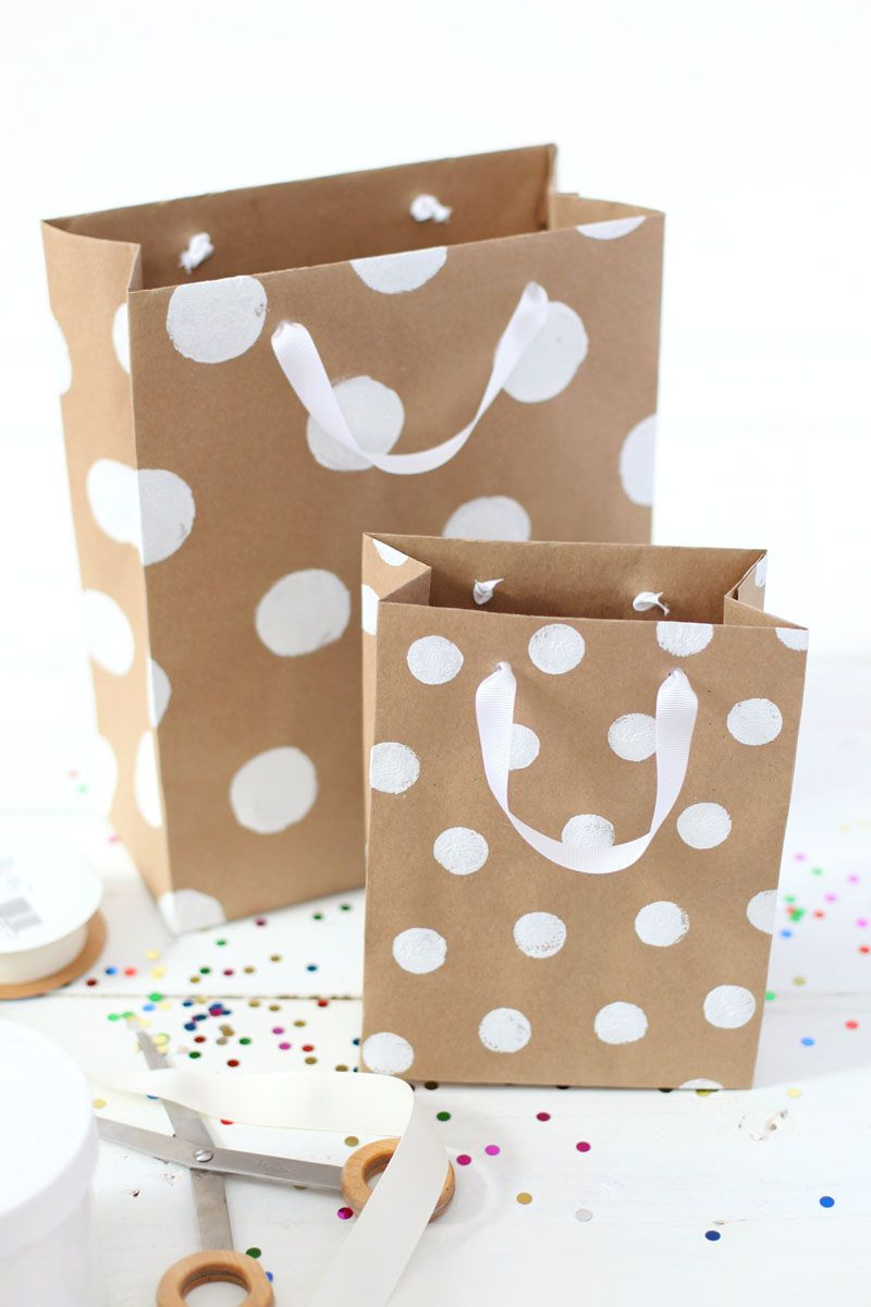 DIY Gift Bags From Wrapping Paper
 How To Make Professional Looking Gift Bags