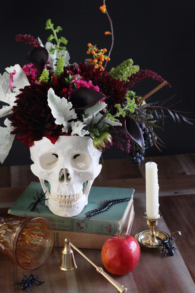 DIY Halloween Party Decorations
 34 Cheap and Quick Halloween Party Decor Ideas