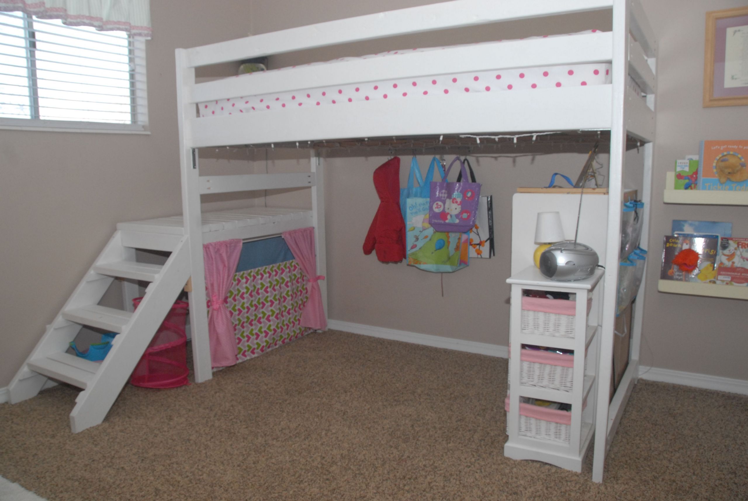 DIY Kids Bed Plans
 DIY Twin Loft Bed r under $100