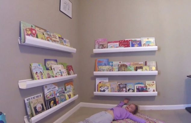 DIY Kids Bookshelves
 DIY SHELF IDEAS 📚