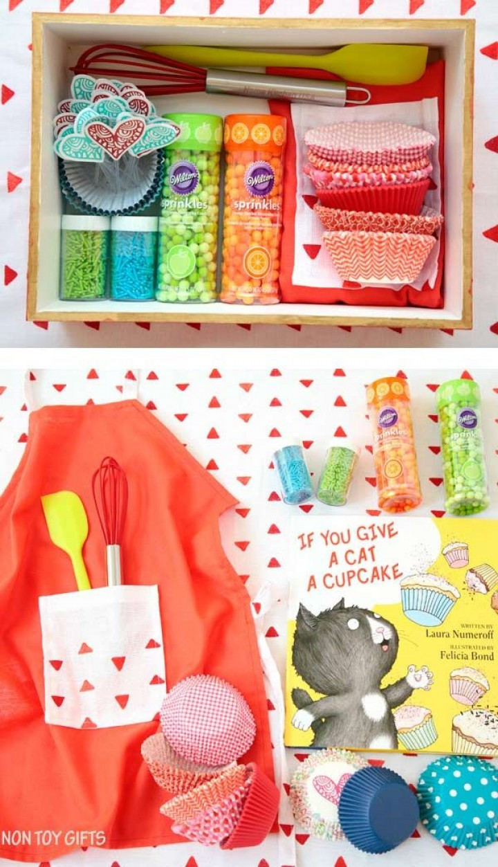 DIY Kids Gifts
 Gifts for Short Little People 19 DIY Christmas Gift Ideas