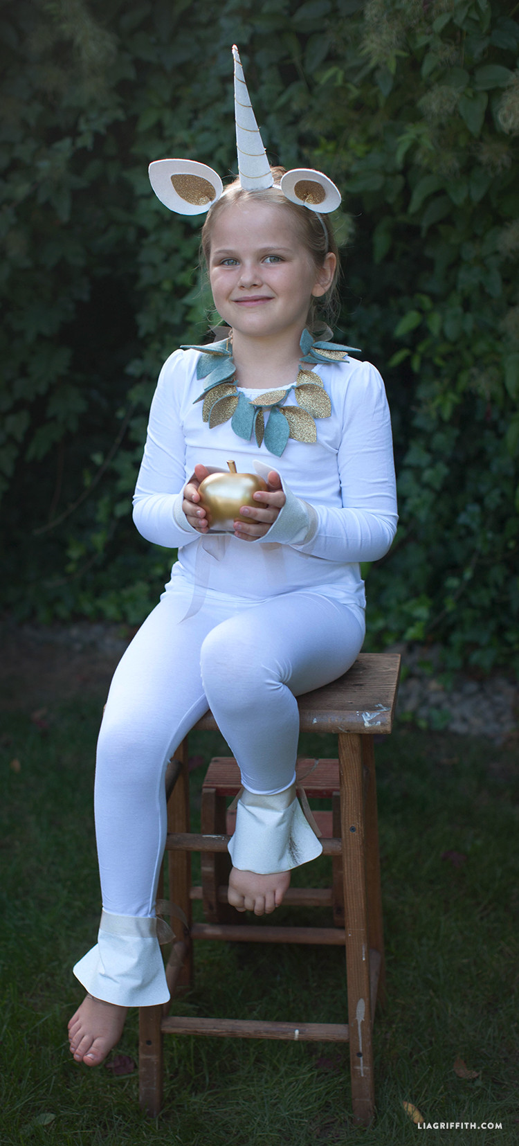 DIY Kids Unicorn Costume
 70 Easy Halloween Costumes for Girls [patterns] – Tip Junkie
