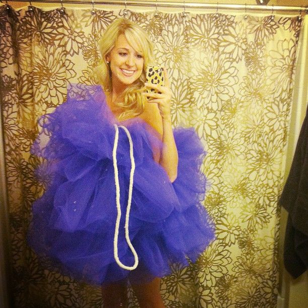 DIY Loofah Costume
 ADULT DIY loofah costume Really Awesome Costumes