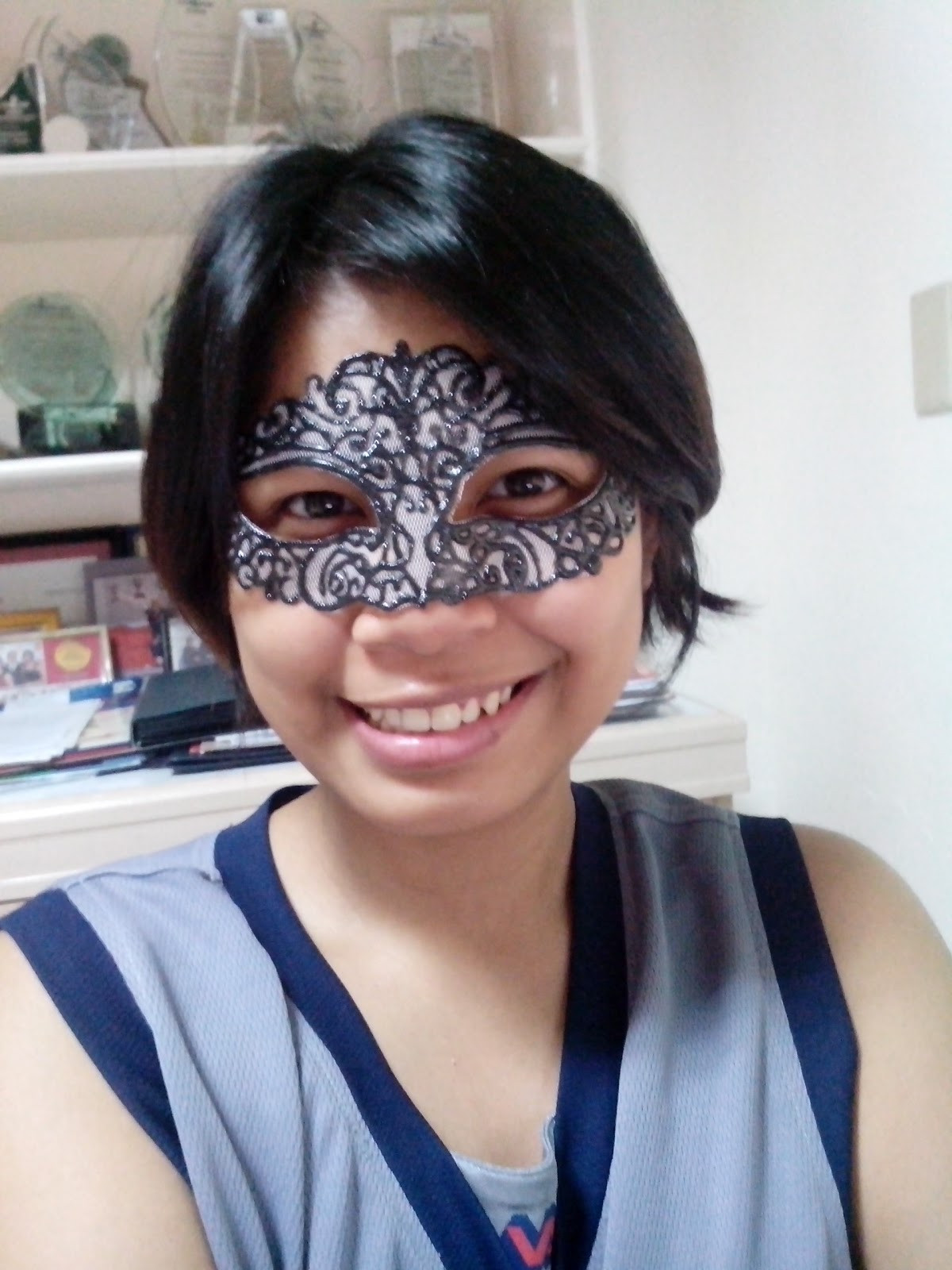 DIY Masquerade Mask Template
 DIY Masquerade Mask with template The Blahger