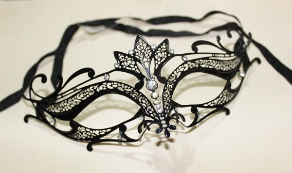 DIY Masquerade Mask Template
 You Can Make Your Own DIY Masquerade Mask From Home