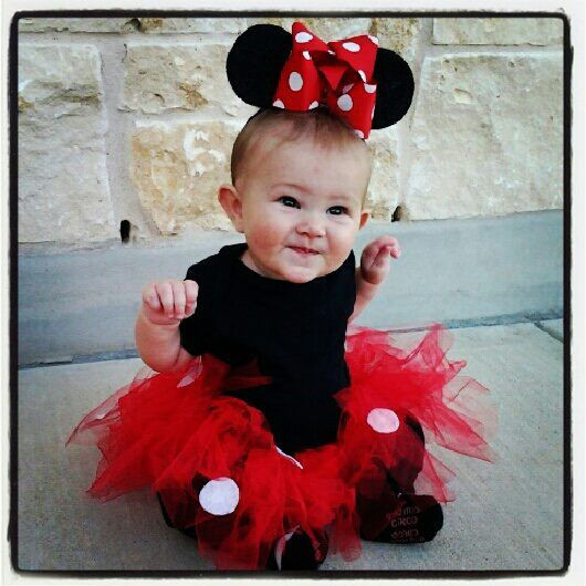 DIY Minnie Mouse Costume For Toddler
 Minnie Mouse infant DIY costume I made the ears out of