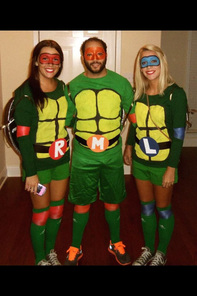 DIY Ninja Turtle Mask
 DIY Ninja Turtle Costumes for under $30 green shirts