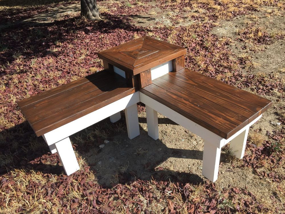 DIY Outdoor Corner Bench
 DIY Corner Bench With Built In Table