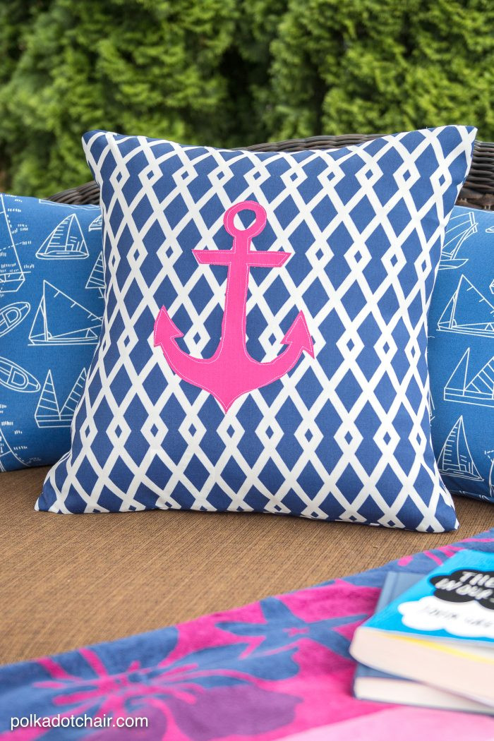 DIY Outdoor Cushions
 How to sew Outdoor Pillow Covers
