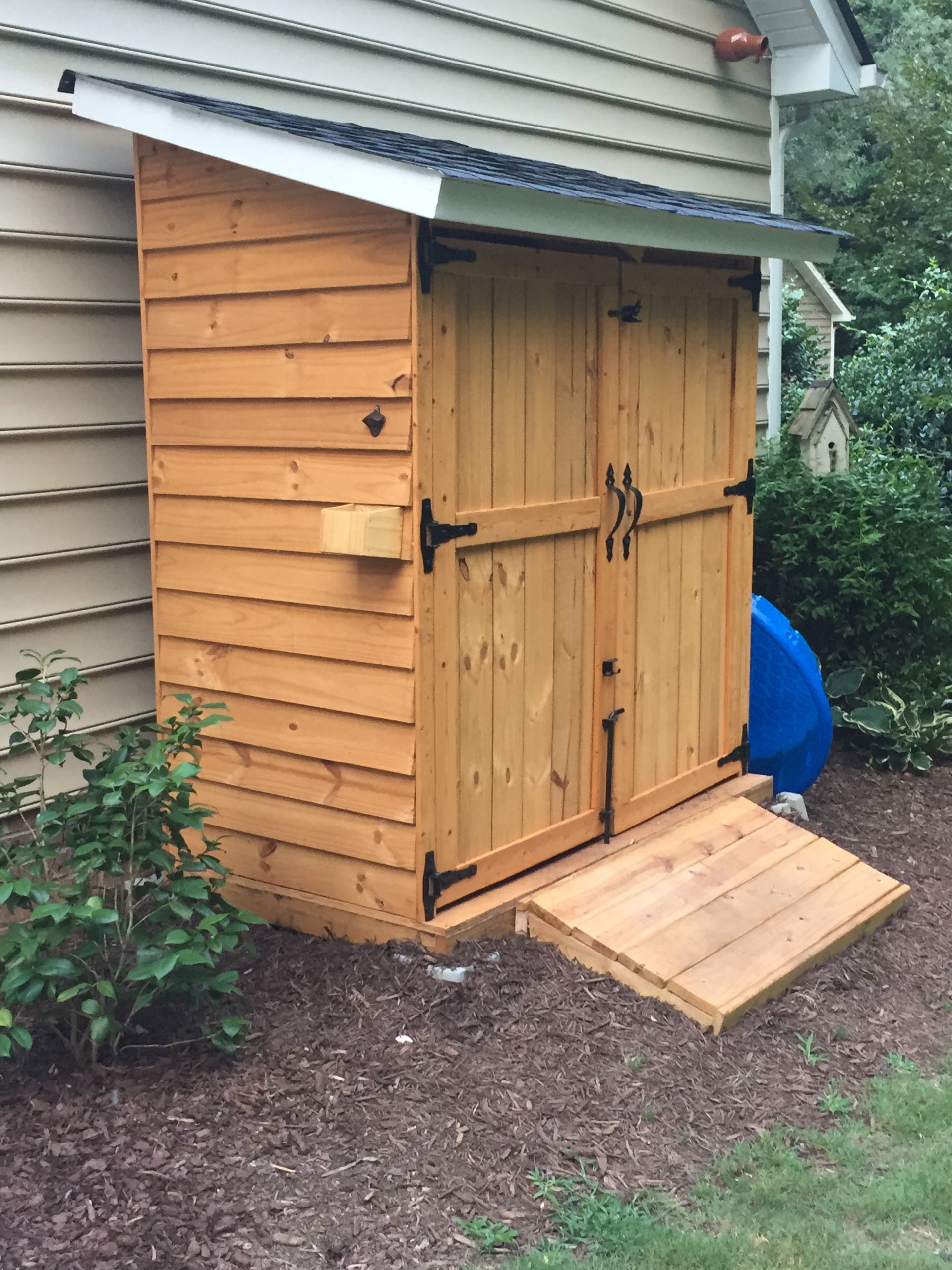 DIY Outdoor Storage Shed
 Ana White