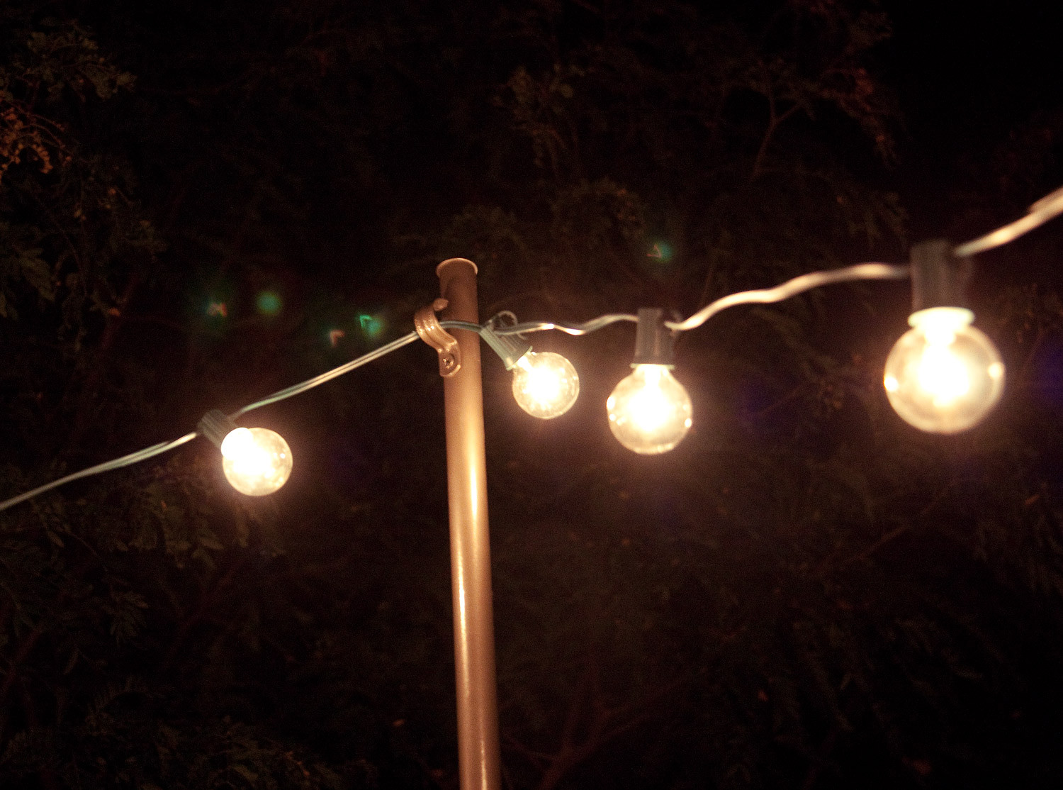 DIY Outdoor String Lights
 Bright July DIY Outdoor String Lights