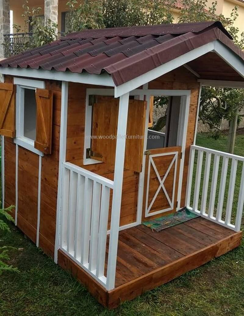 DIY Pallet Playhouse Plans
 Creative Ideas for Wood Pallet Playhouses