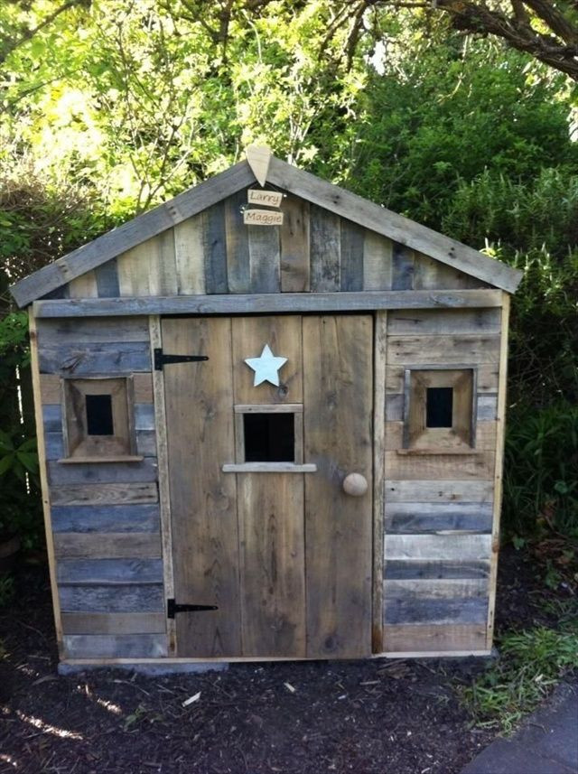 DIY Pallet Playhouse Plans
 12 DIY Upcycled Pallet Projects Try out at Home