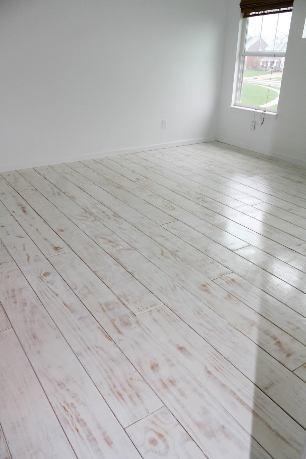 DIY Pine Plank Flooring
 DIY PLANKED FLOORS