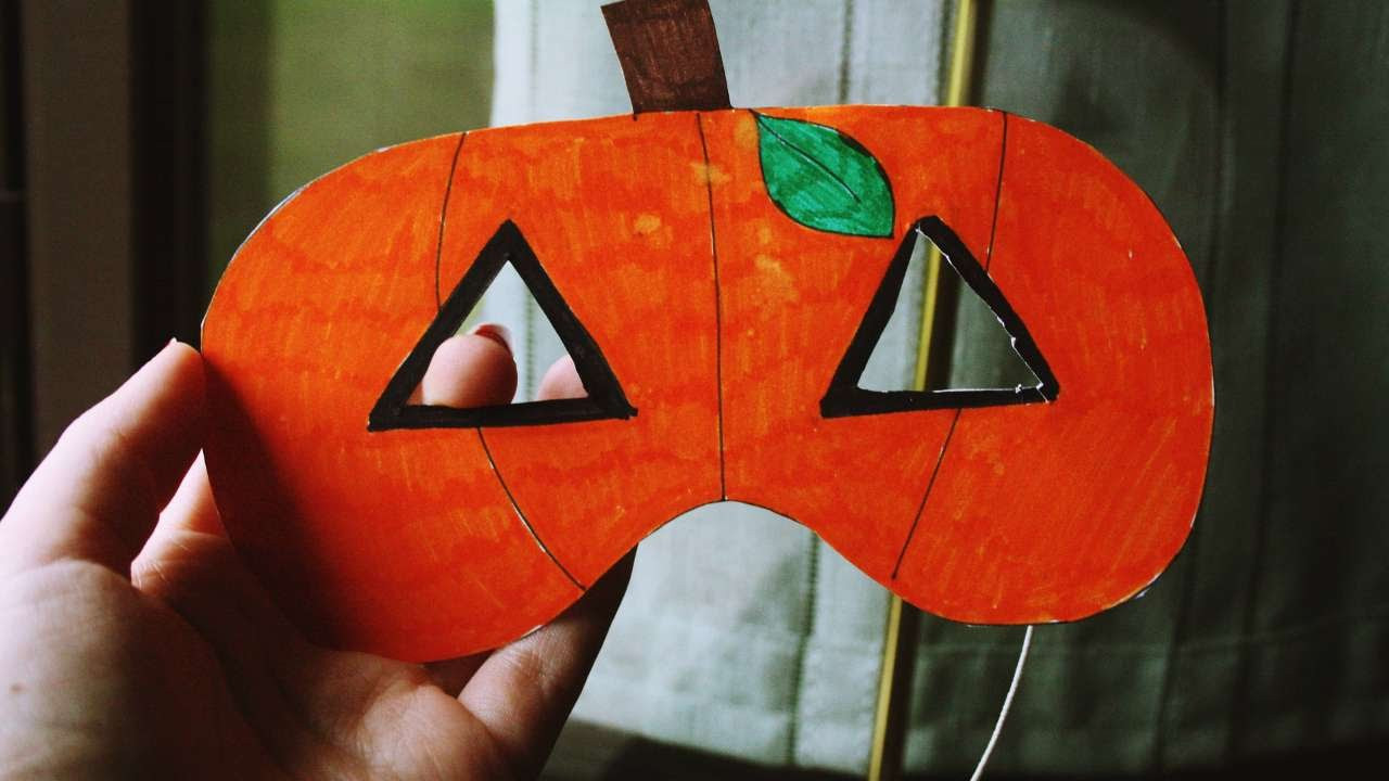 DIY Pumpkin Mask
 How To Make A Pumpkin Mask ly With Marker Pens DIY