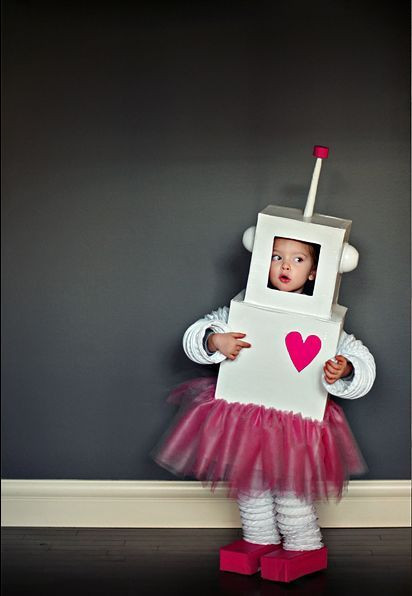 DIY Robot Costume Toddler
 Halloween Costume Ideas for Every Girl Halloween