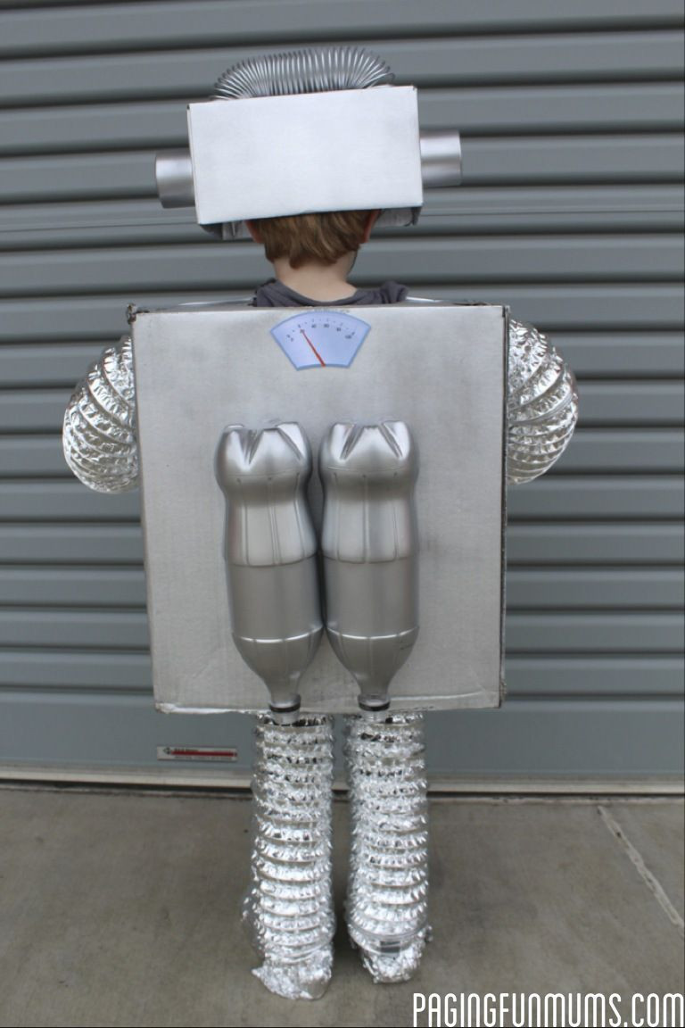 DIY Robot Costume Toddler
 How to make the coolest Robot Costume Ever