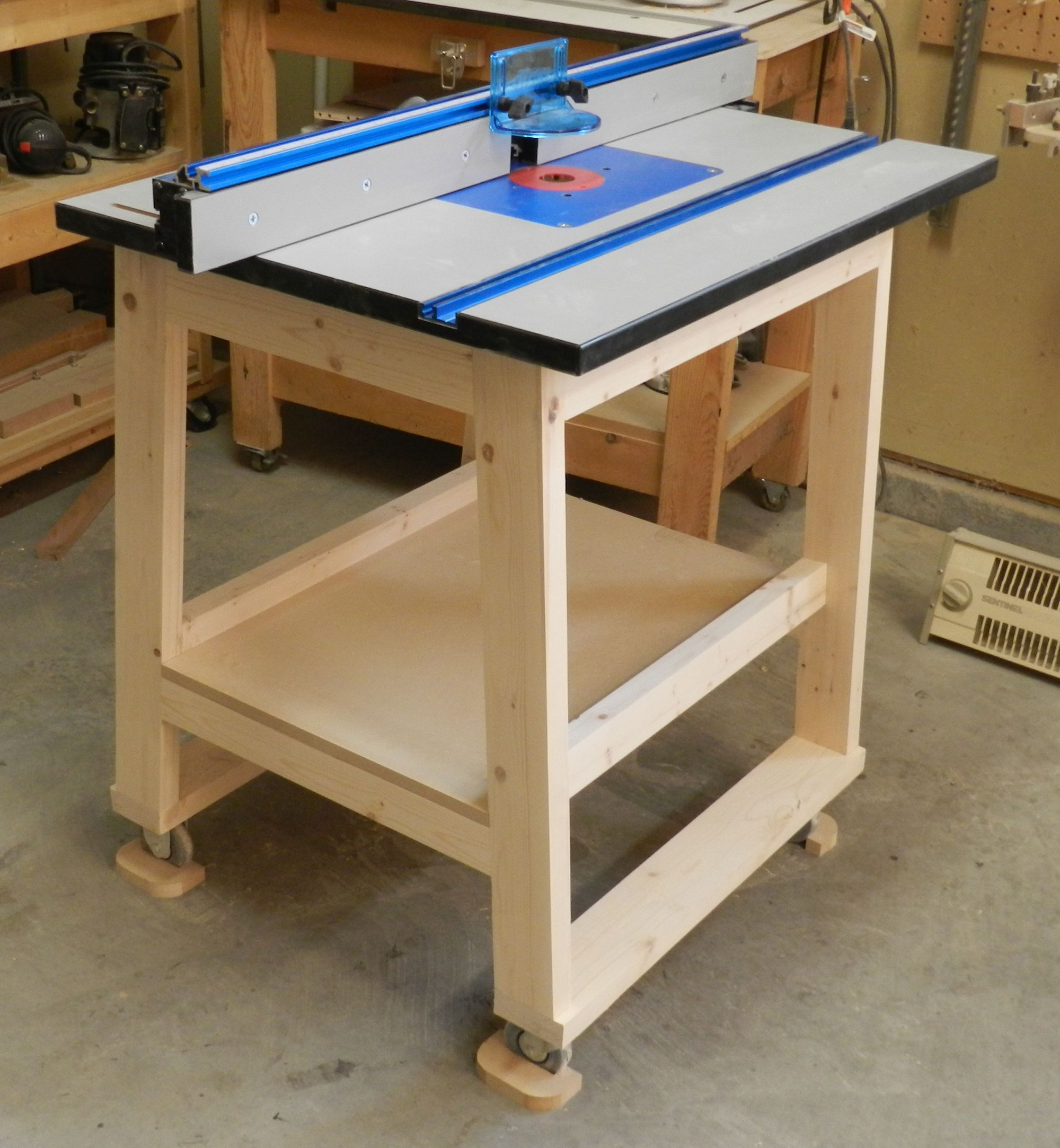 Plans for a simple router table