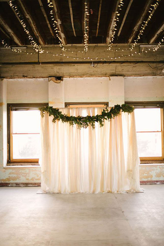 DIY Wedding Backdrop
 5 Beautiful and Easy DIY Wedding Backdrops