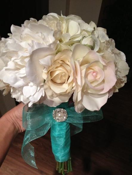 DIY Wedding Bouquet Silk Flowers
 DIY silk flower bouquet what do you la s think
