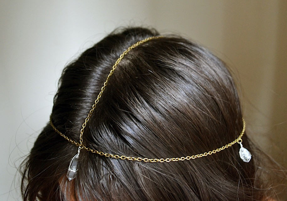DIY Wedding Headpieces
 ☩DIY☩ Bohemian Chain Headpiece — All The Good Girls Go To