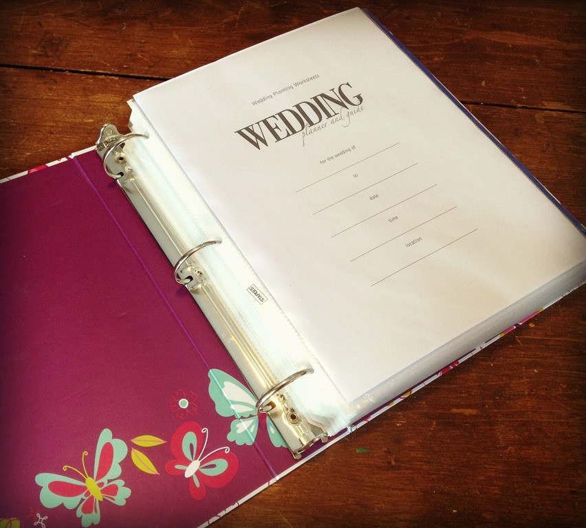 DIY Wedding Planner Book
 How to Make a Wedding Planning Binder Your Easy Step by