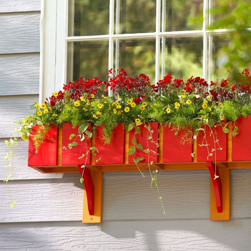DIY Window Flower Box
 15 Cool DIY Window Boxes With Tutorials Shelterness