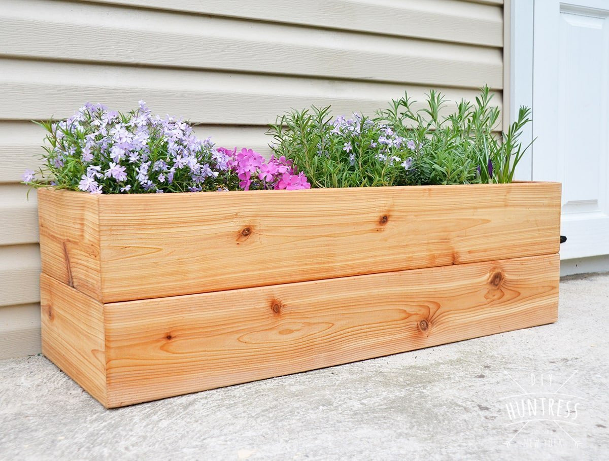 DIY Wood Flower Boxes
 DIY Modern Cedar Planter DIY Huntress