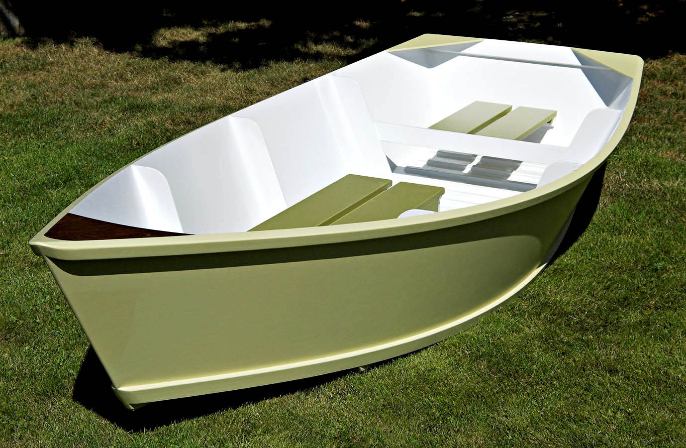 DIY Wooden Boat
 White boat Tell a Building a plywood skiff