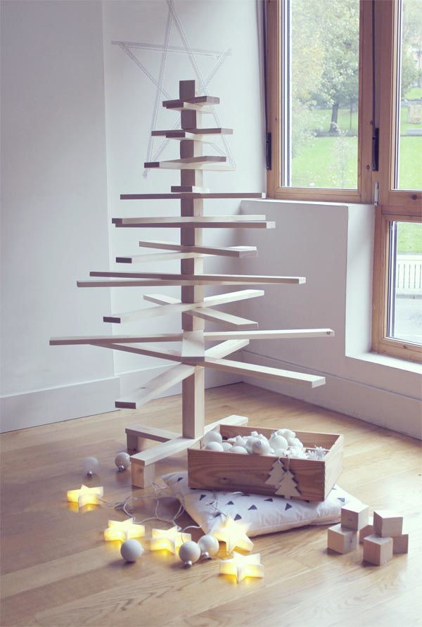 DIY Wooden Christmas Tree
 130 Unique DIY Christmas Tree Project Ideas that Anyone