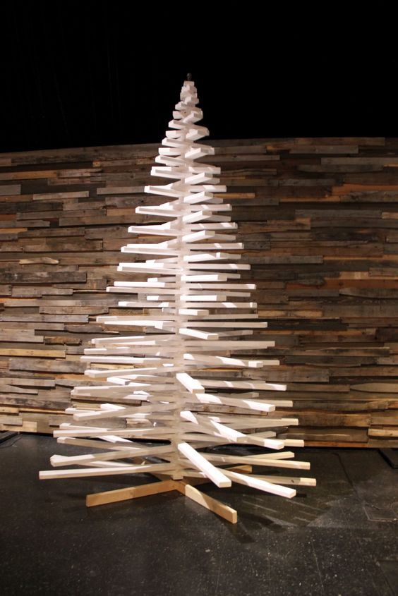 DIY Wooden Christmas Tree
 33 Ideas Wooden Christmas Tree For Backyard
