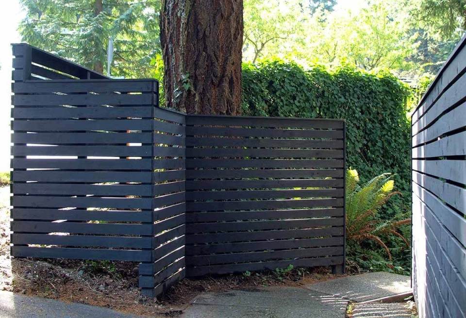 DIY Wooden Fences
 29 Cheap and Easy DIY Fence Ideas For Your Backyard or