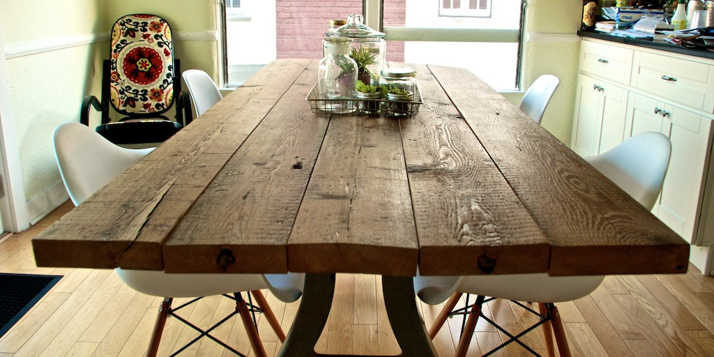 DIY Wooden Table
 DIY Reclaimed Wood Table