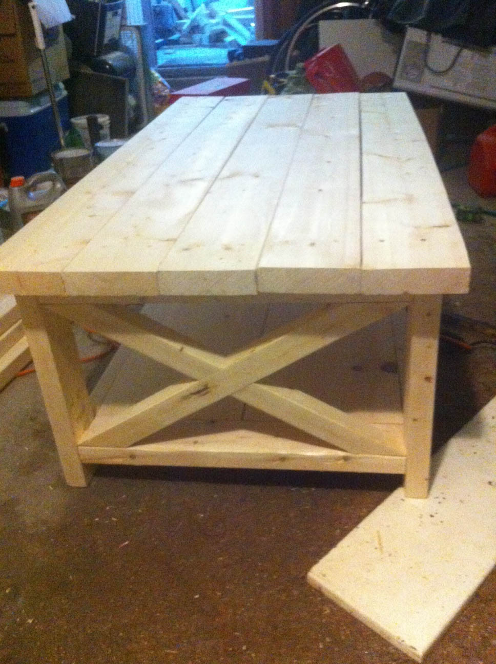 DIY Wooden Table
 artisan des arts DIY Oxidized wood X coffee table