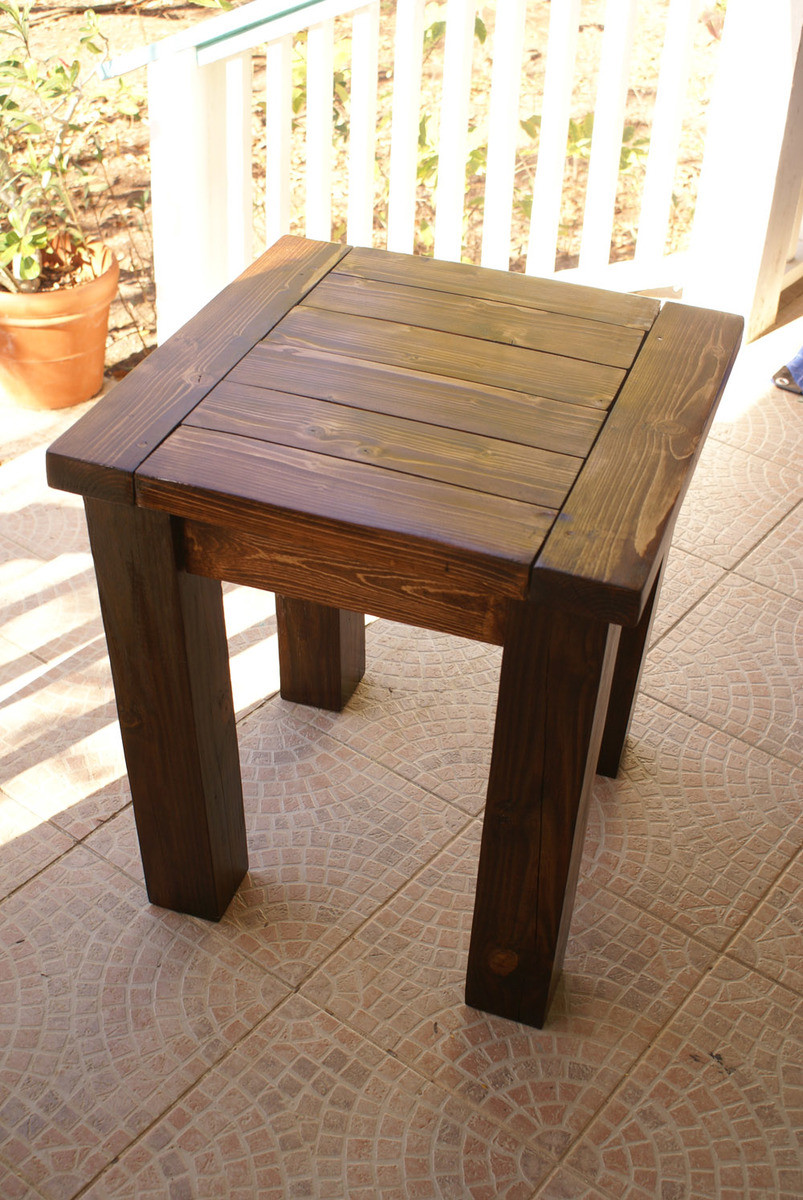 DIY Wooden Table
 Ana White