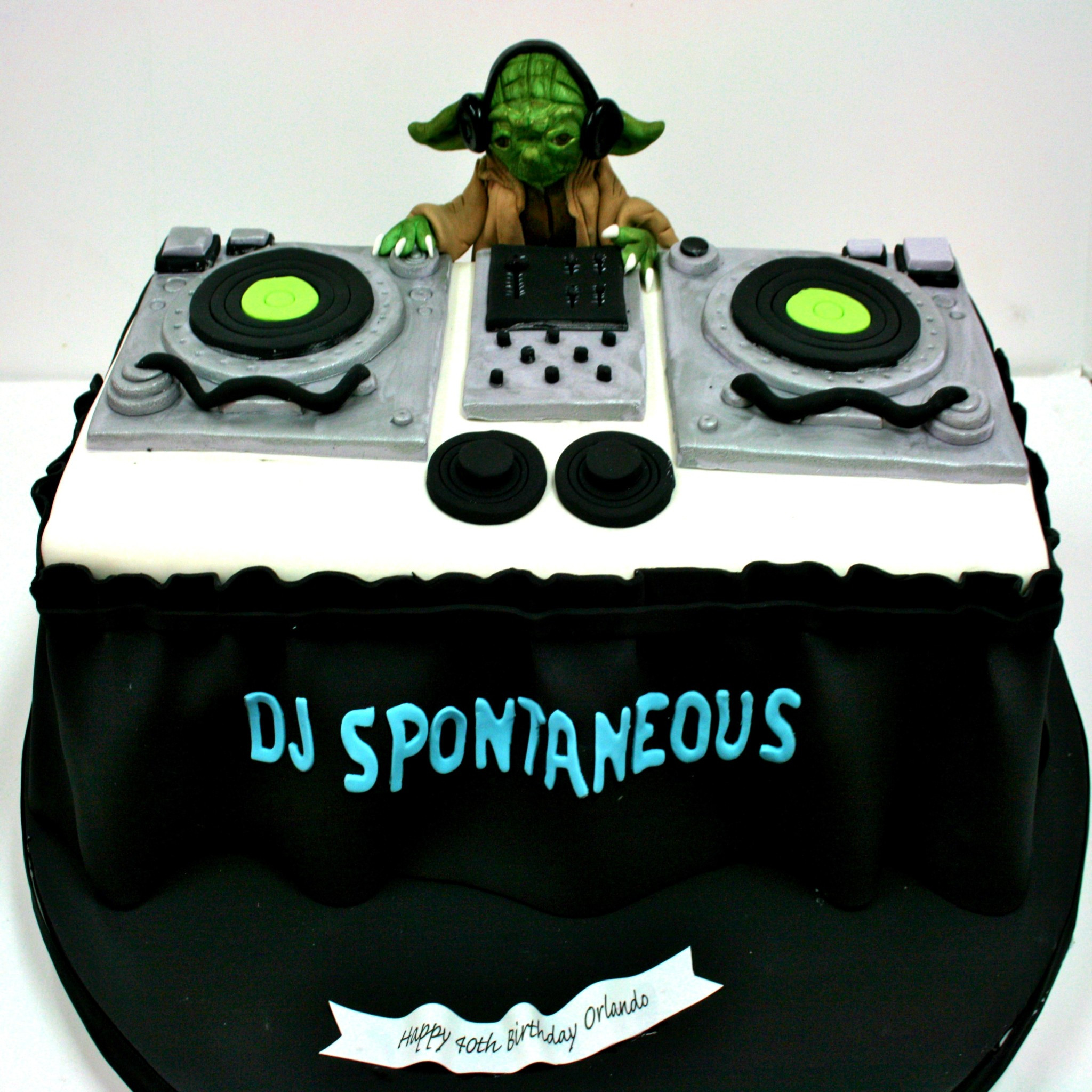 Dj Birthday Cake
 Birthday Cakes NJ DJ Yoda Turntable Custom Cakes