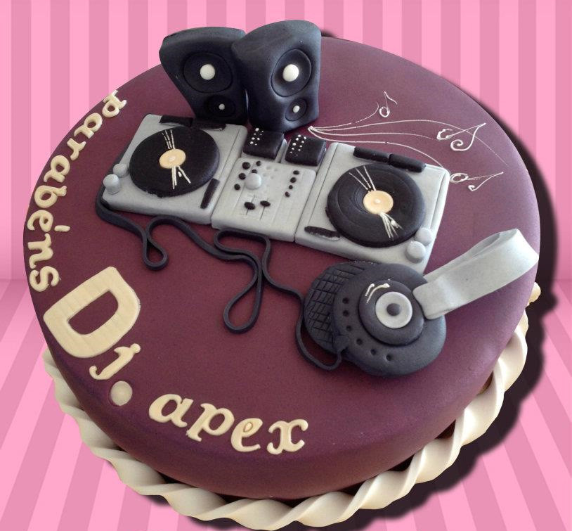 Dj Birthday Cake
 Dj set Cake by akr1 on DeviantArt
