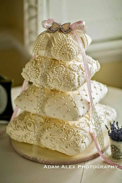 Do It Yourself Wedding Cakes
 Do it yourself ideas and projects 65 Unusual Wedding Cakes