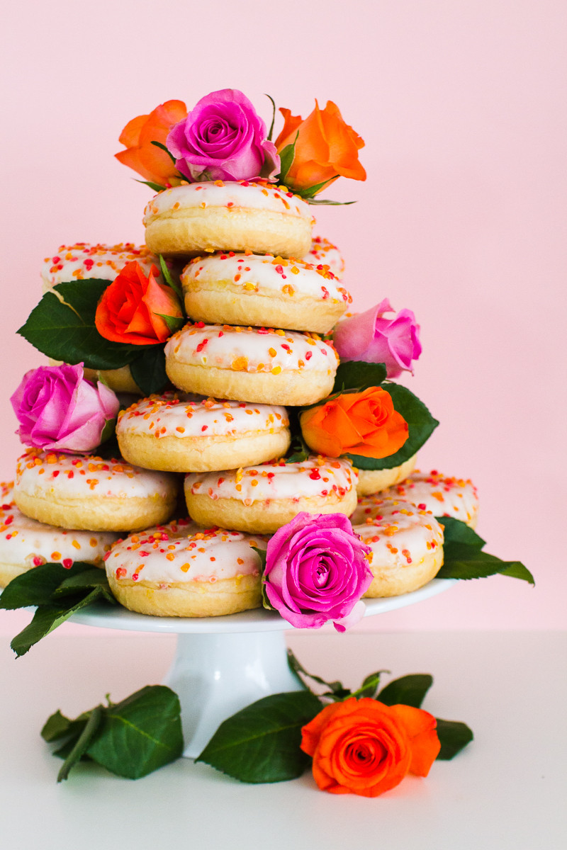 Donut Wedding Cake
 HOW TO MAKE YOUR OWN DONUT WEDDING CAKE STAND