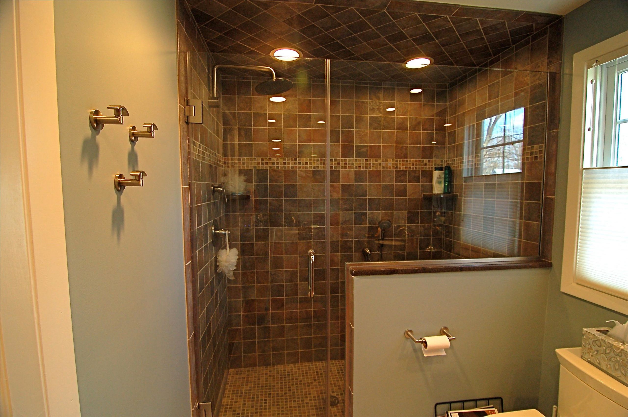 Doorless Shower For Small Bathroom
 Small Bathroom Open Shower With Nice Doorless Master