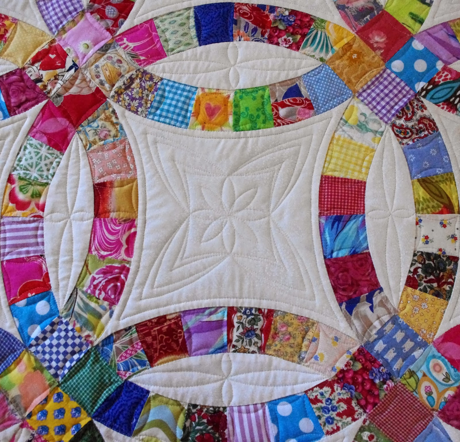 Double Wedding Ring
 Quilts on Bastings Double Wedding Ring Quilt