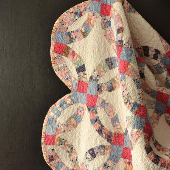 Double Wedding Ring
 Vintage Double Wedding Ring Quilt Feedsack Fabric