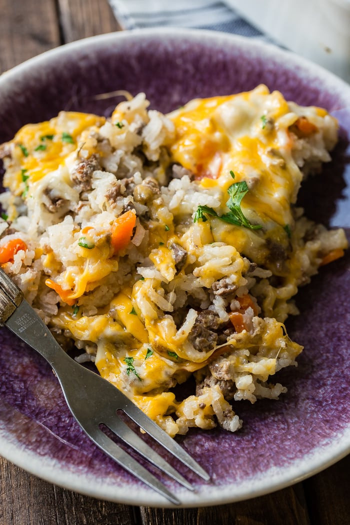 Easy Ground Beef Dinner Ideas
 Cheesy Ground Beef and Rice Casserole