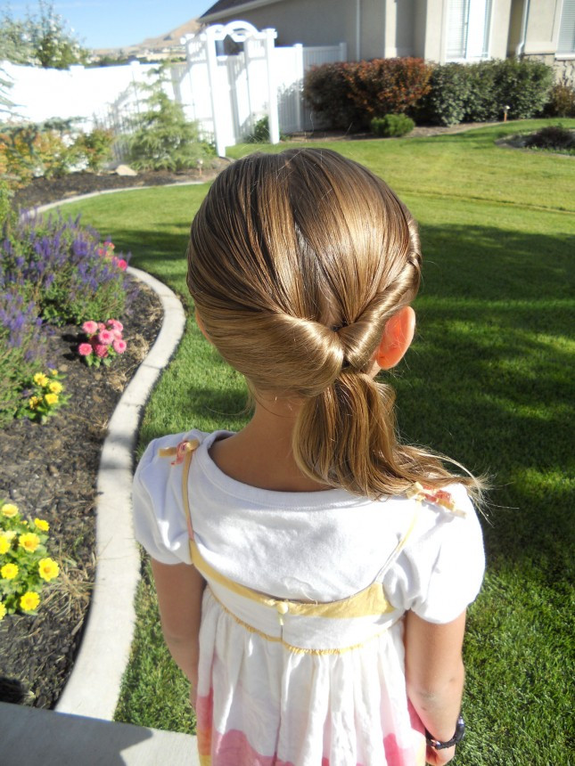 Easy Little Girl Hairstyles For Short Hair
 25 Little Girl Hairstyles you can do YOURSELF
