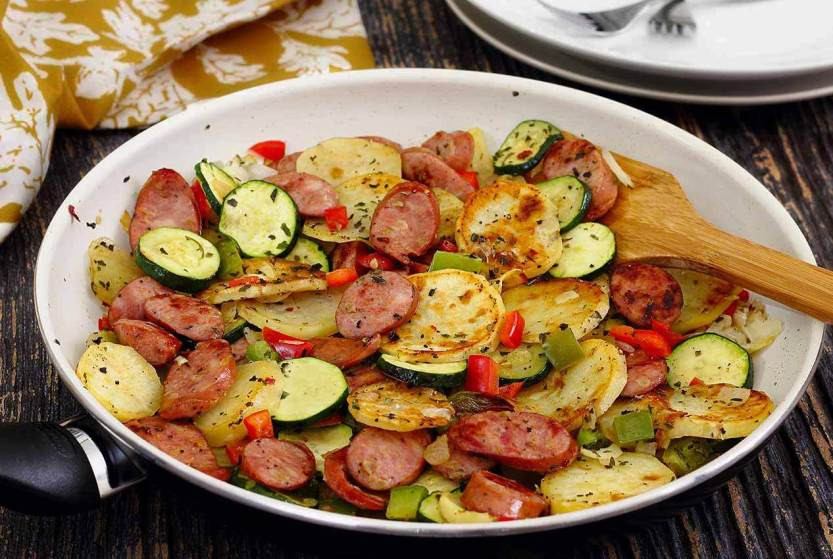 Easy Paleo Dinner
 Italian Sausage & Potato Quick Skillet Recipe