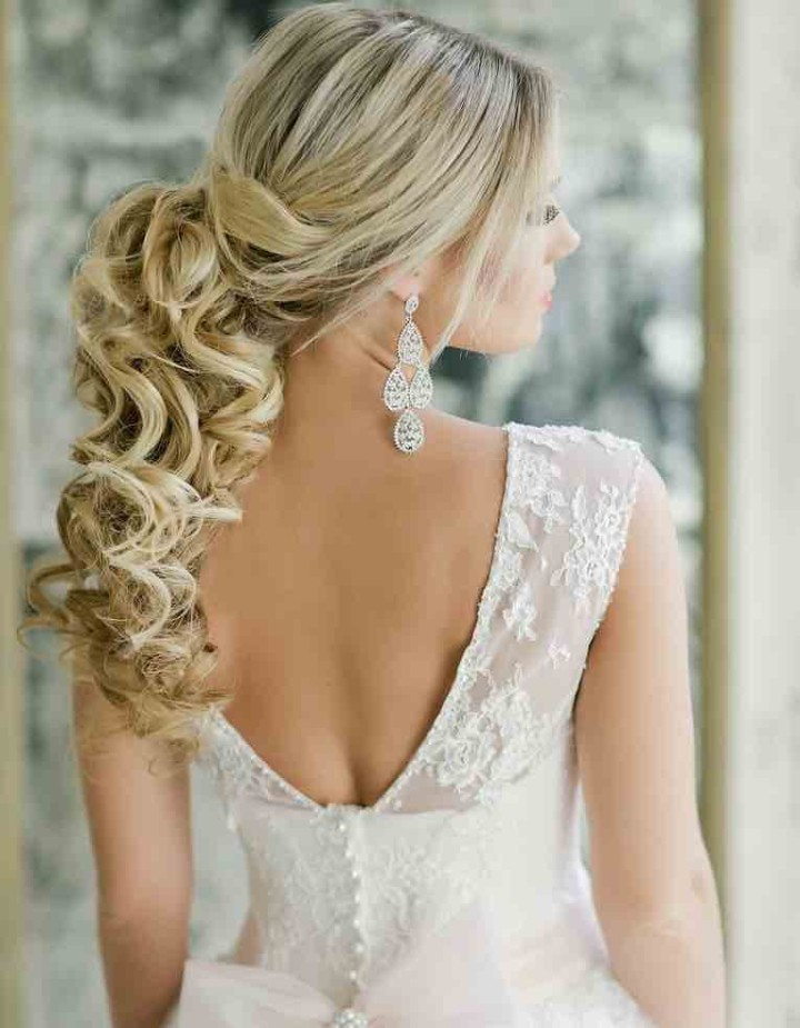 Elegant Wedding Hairstyles
 21 Classy and Elegant Wedding Hairstyles MODwedding