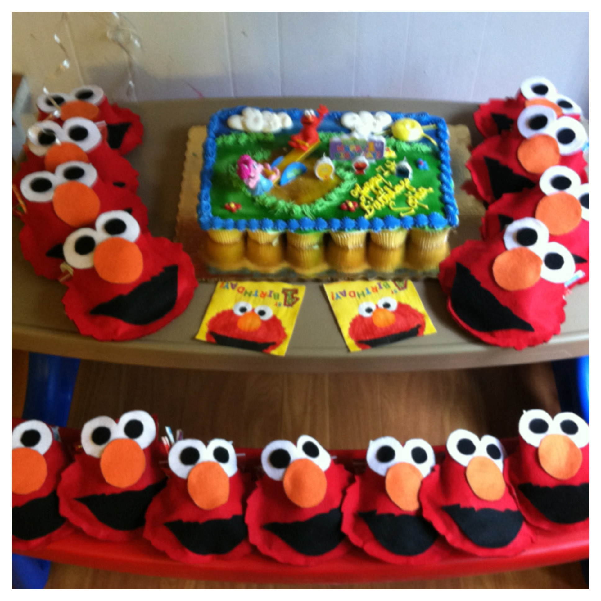 Elmo Birthday Cakes At Walmart
 1st Birthday Celebrations – Modern Latina Mommy